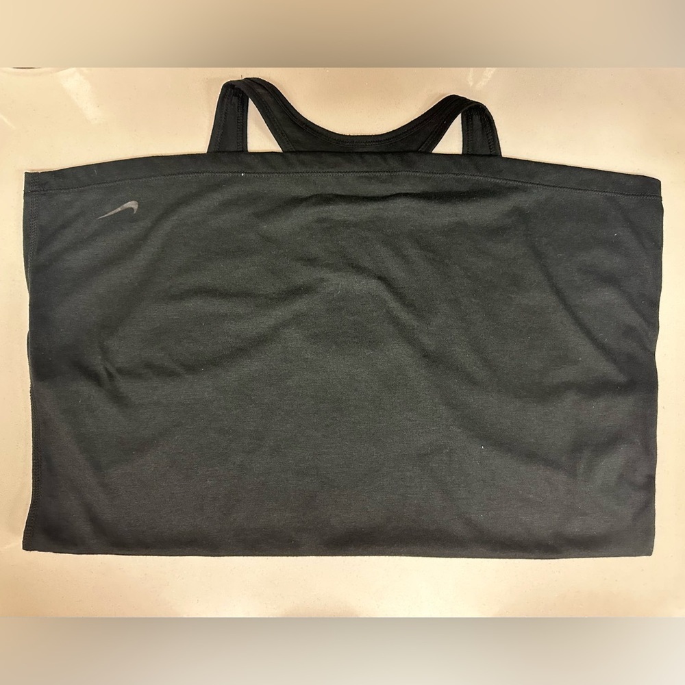 Women’s Nike Tank Top - Picture 4 of 4